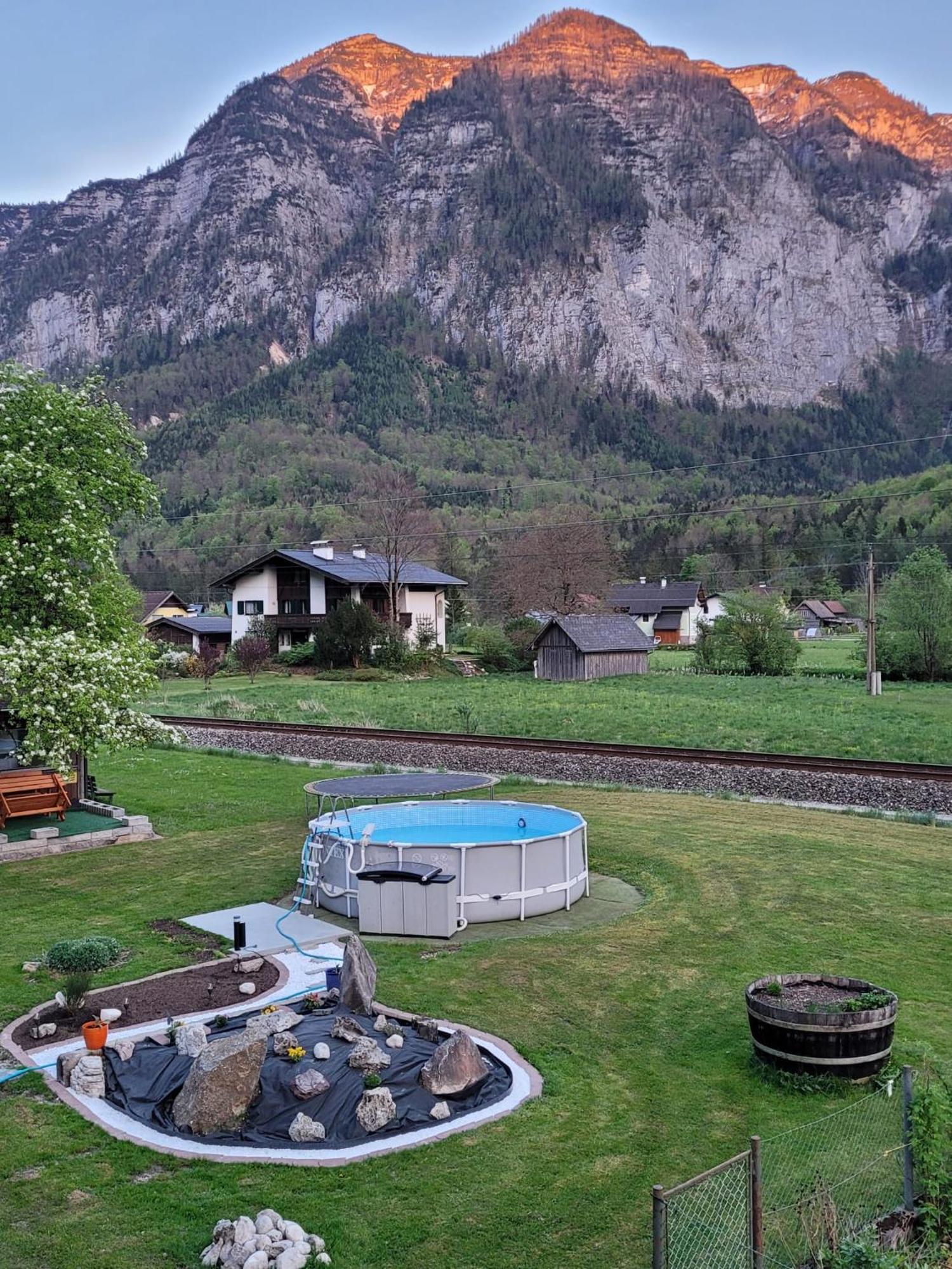 Ferienwohnung Stricker Obertraun Exterior photo